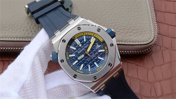 愛彼手表表殼有劃痕處理技巧詳解（圖）